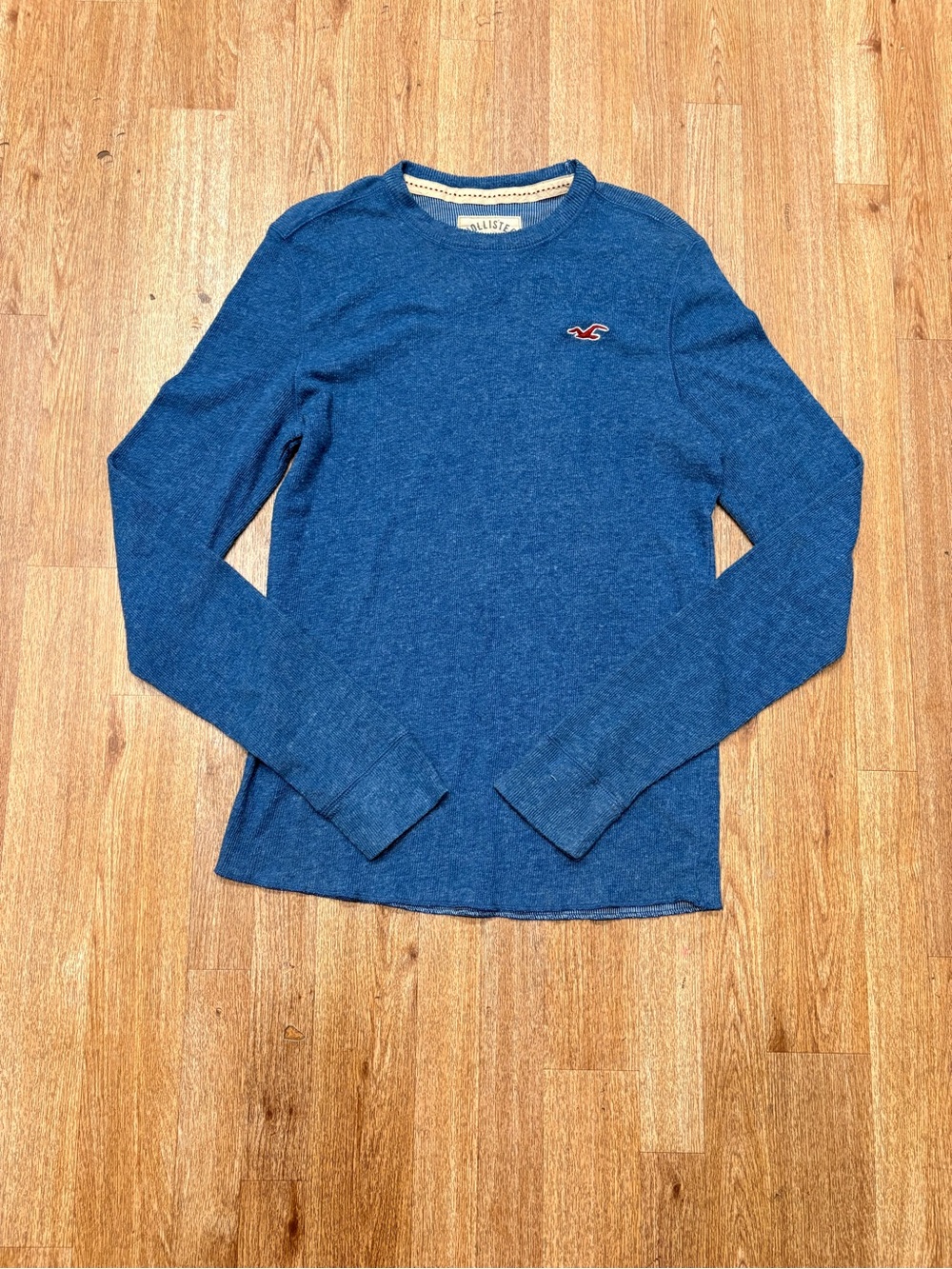 Hollister Y2K Men’s Blue long sleeve  top
